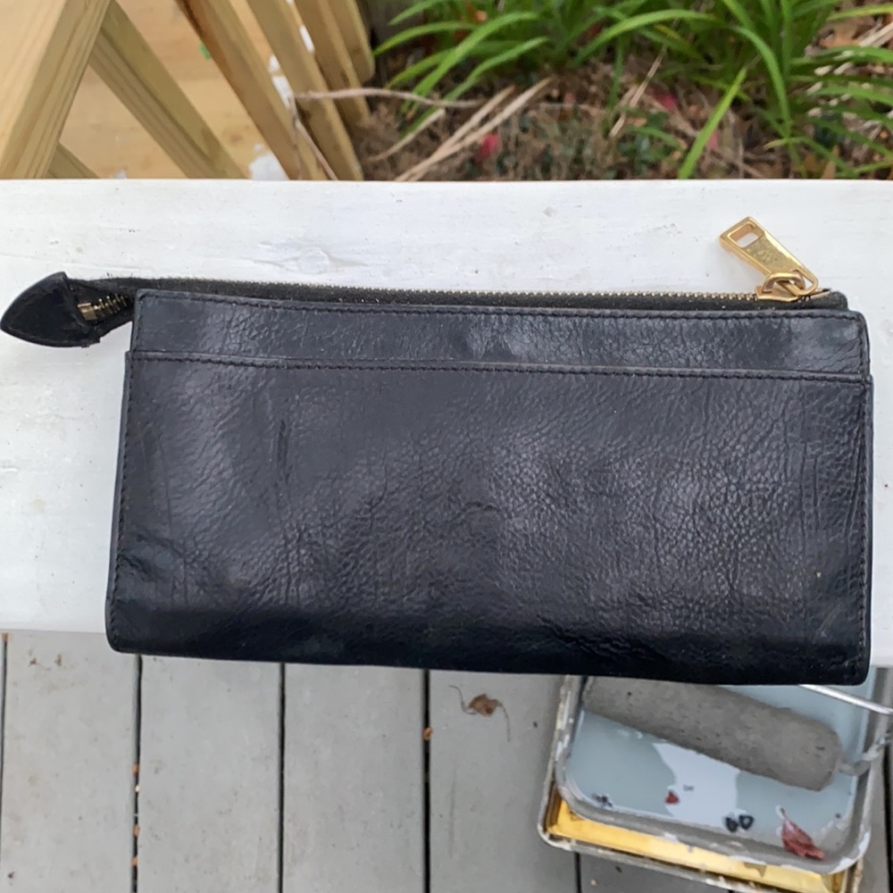 Black Leather Marc Jacobs Wallet - Picture 2 of 4